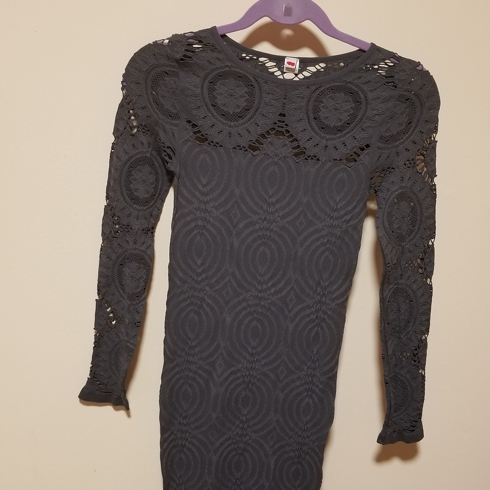 Poof! Textured grey dress size M/L